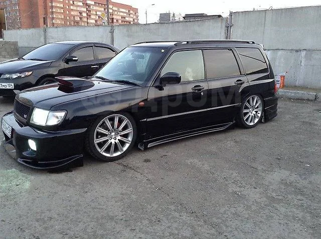 картинка Комплект обвесов C-west для Subaru Forester SF5 магазин  StreetTuning 