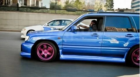 картинка Комплект обвесов Liberal для Subaru Forester SF магазин  StreetTuning 