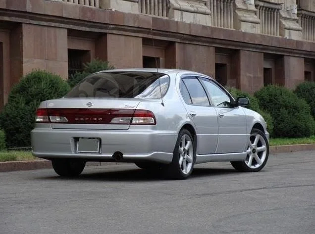 картинка Комплект обвесов Autech для Nissan Cefiro А32 магазин  StreetTuning 