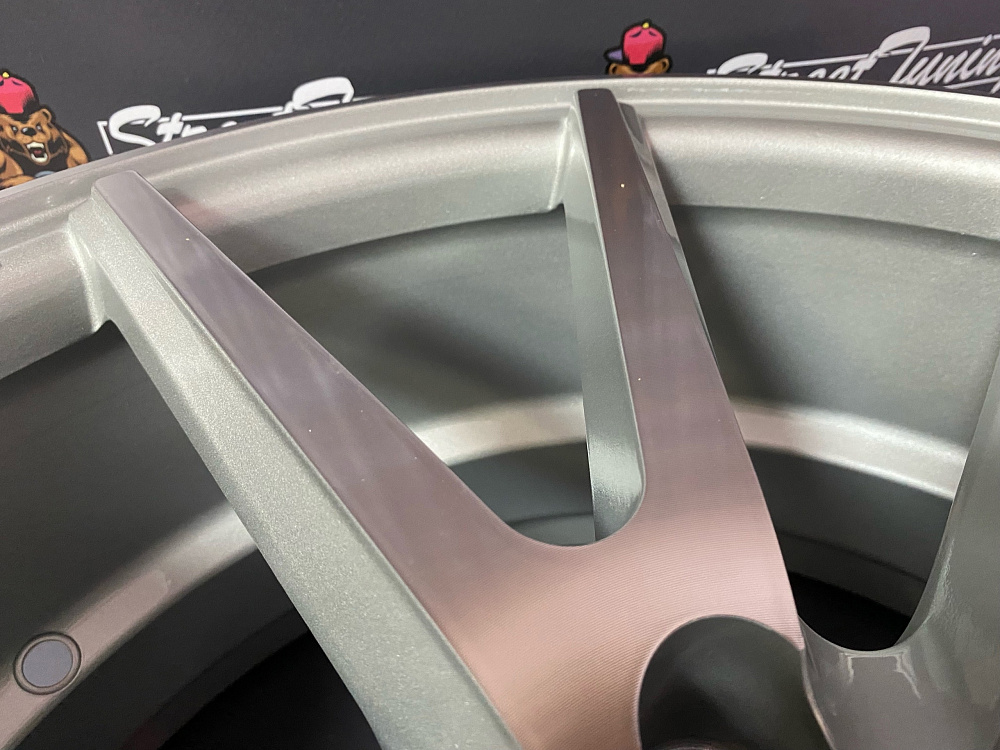 картинка Новые диски Vossen VFS1 R17 J7.5 ET30 4x100 Silver от магазина  StreetTuning