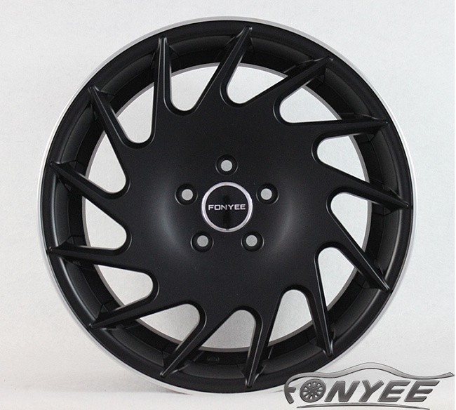 картинка Новые диски Vossen VLE1-L Replica R18 4X100 ET38 J8,5 черный мат + серебро магазин  StreetTuning 