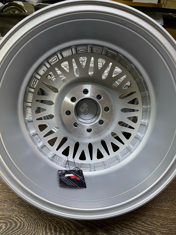 картинка Новые диски BBS RS R16 J8 ET25 4x100/108 серебро от магазина  StreetTuning