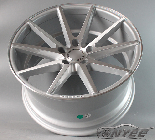 картинка Новые диски Vossen VFS1 Replica R18 5X105 ET35 J8 серебро магазин  StreetTuning 