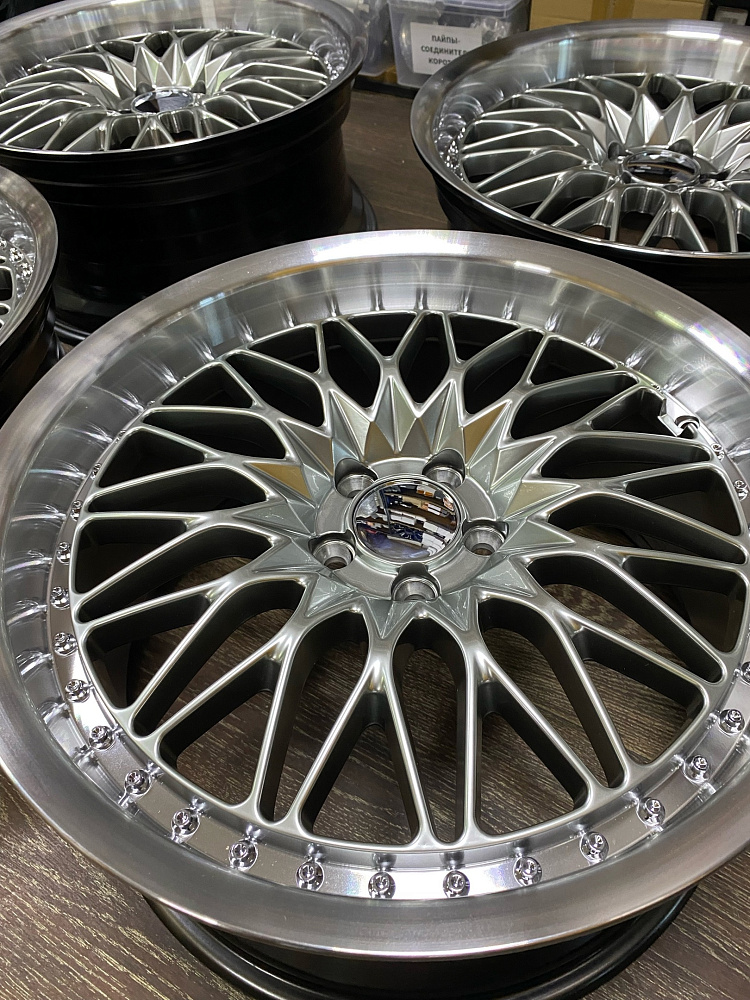 картинка Новые диски VS Work SPL F051 R18 J8.5 ET35 5X100 Hyper Blackолотые от магазина  StreetTuning