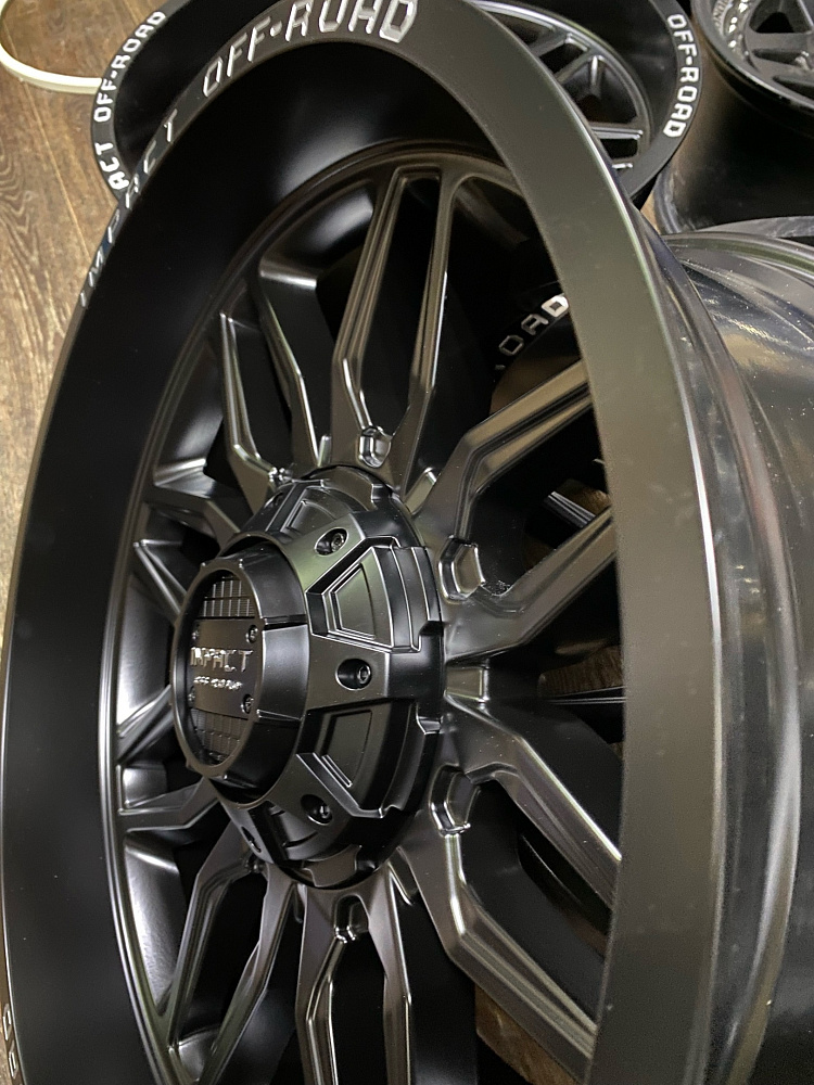 картинка Новые диски Impact Off-Road R20 J10 ET-12 6X139.7 от магазина  StreetTuning
