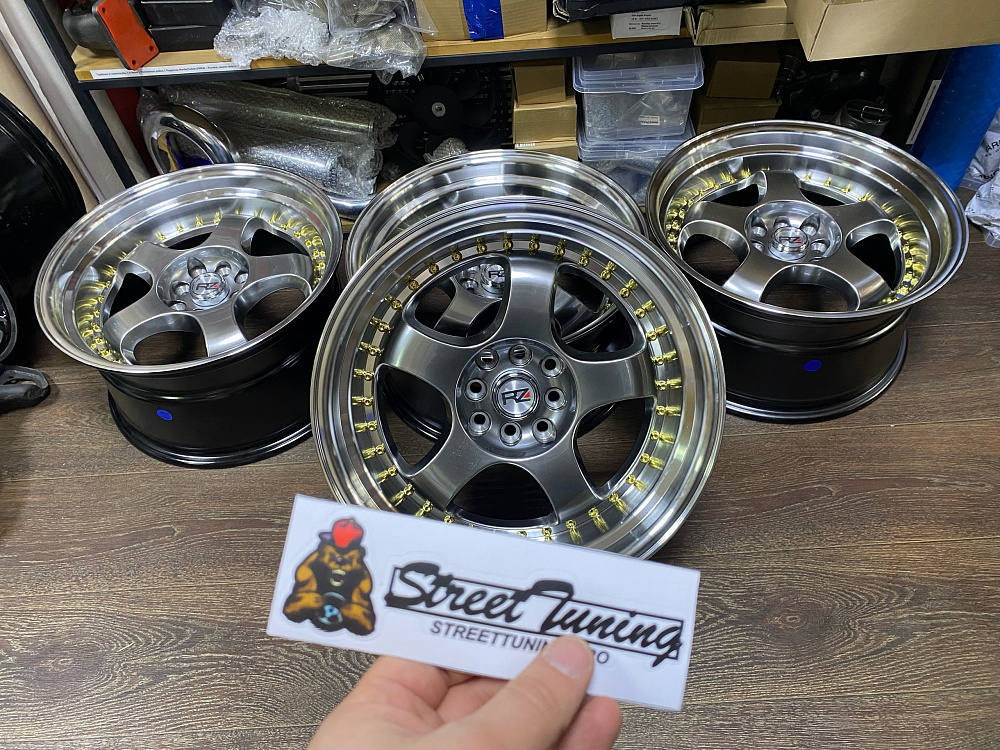 картинка Новые диски SSR SP1 R17 J9 ET20 4X100/4x114.3, Hyper Black от магазина  StreetTuning