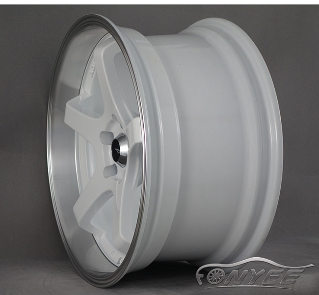 картинка Новые диски Advan GT R19 5x114,3 ET35 J9,5 белые магазин  StreetTuning 