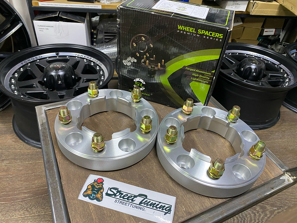 картинка Проставка Starleks 35 мм 5x150 цо 110.1 шпилечная M14x1,5 HUB от магазина  StreetTuning