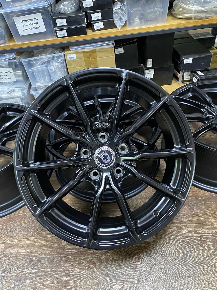 картинка Новые диски HRE R17 J7.5 ET35 5x114.3 Black Mat от магазина  StreetTuning