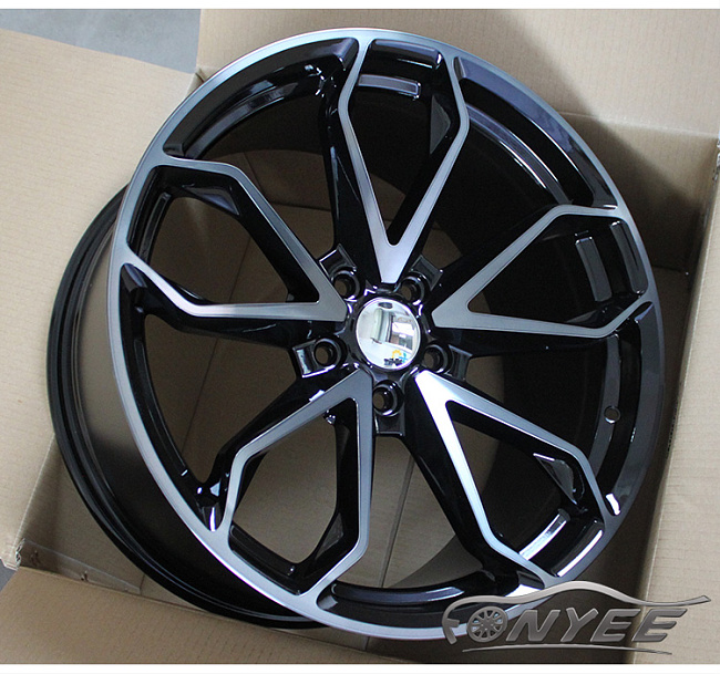 картинка Новые диски HRE S201 Replika R19 5X114,3 ET35 J9,5, черные + серебро магазин  StreetTuning 