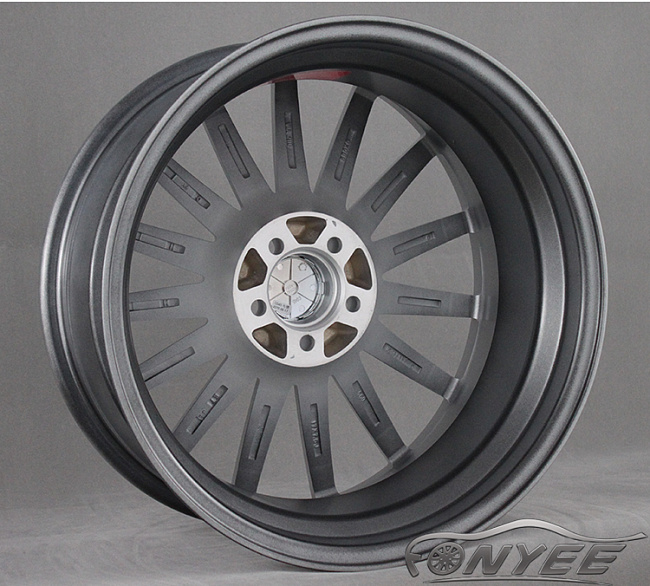картинка Новые диски Vossen VFS2 Replica R17 5X100 ET35 J8,5 серебро магазин  StreetTuning 