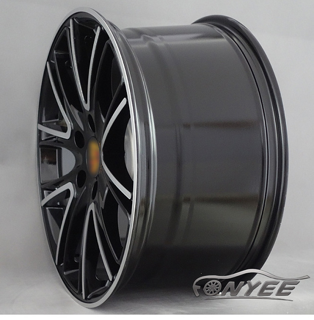 картинка Новые диски Porsche Exclusive Design Black R20 5X130 ET58 J9 черный глянец + серебро магазин  StreetTuning 