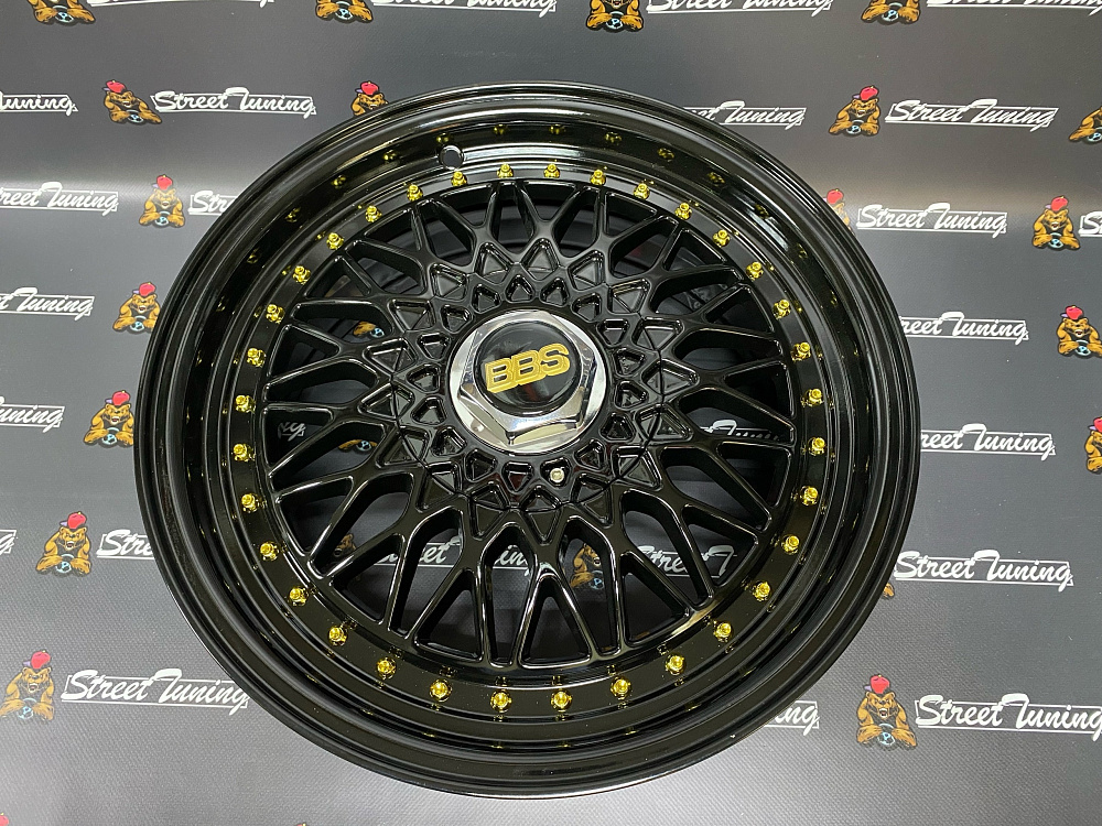 картинка Новые диски BBS RS R16 J6.5 ET30 4x100/114,3 Black Gloss от магазина  StreetTuning