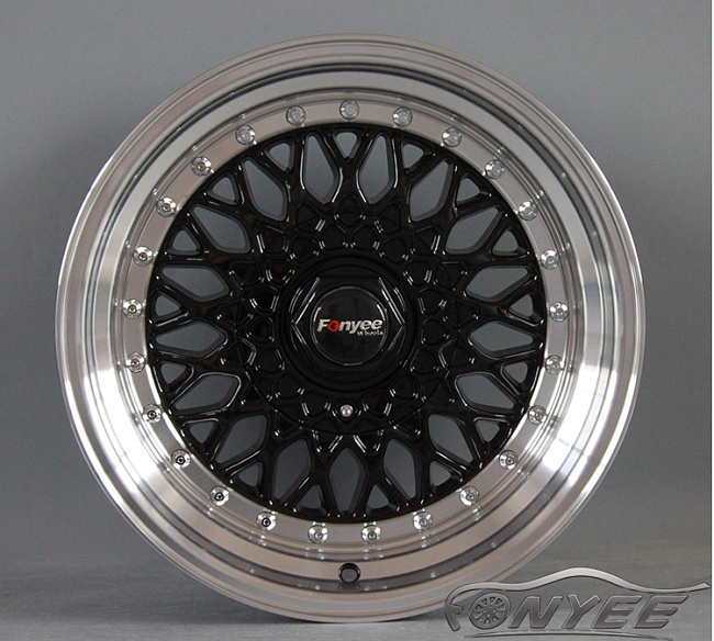 картинка Новые диски BBS RS R15 5X100/5X114,3 ET20 J7 черные + полированная полка магазин  StreetTuning 