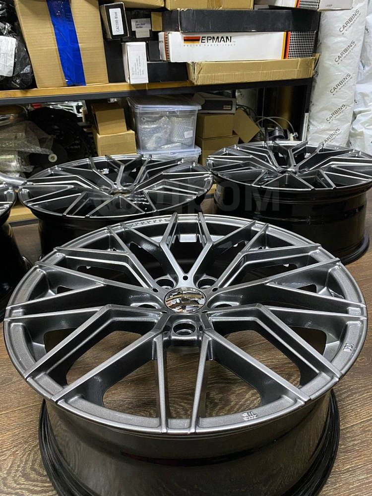 картинка Новые диски Vorsteiner V-FF 107 R17 J7.5 ET38 5X108 Hyper Black от магазина  StreetTuning