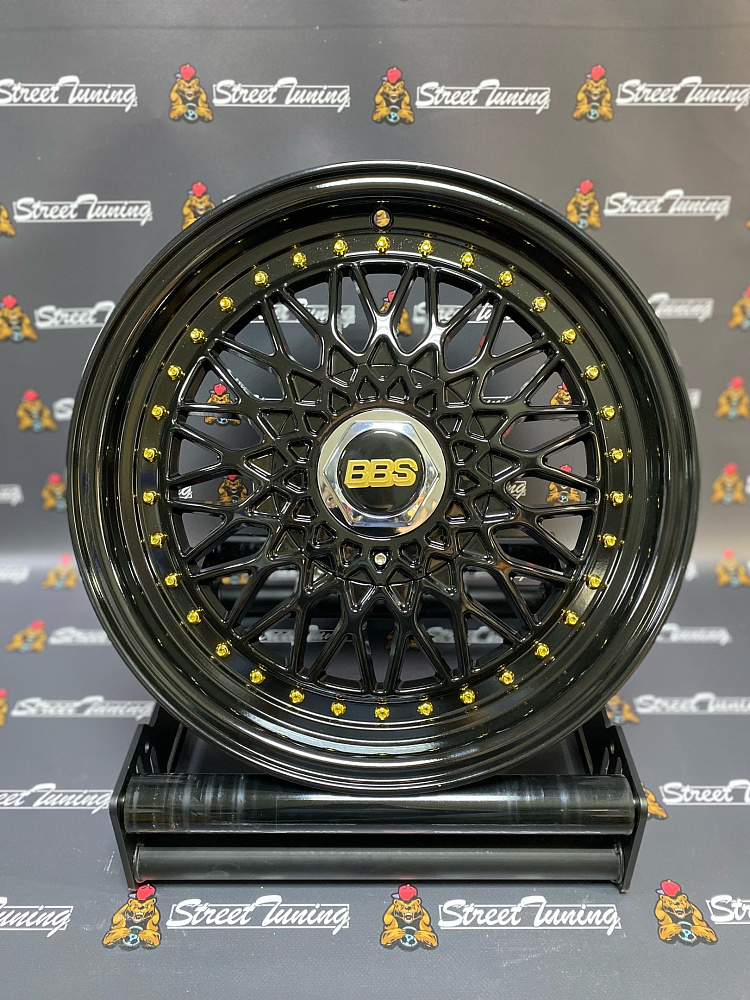 картинка Новые диски BBS RS R16 J6.5 ET30 4x100/114,3 Black Gloss от магазина  StreetTuning