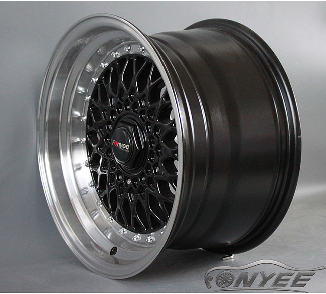 картинка Новые диски BBS RS R15 5X100/5X114,3 ET20 J7 черные + полированная полка магазин  StreetTuning 