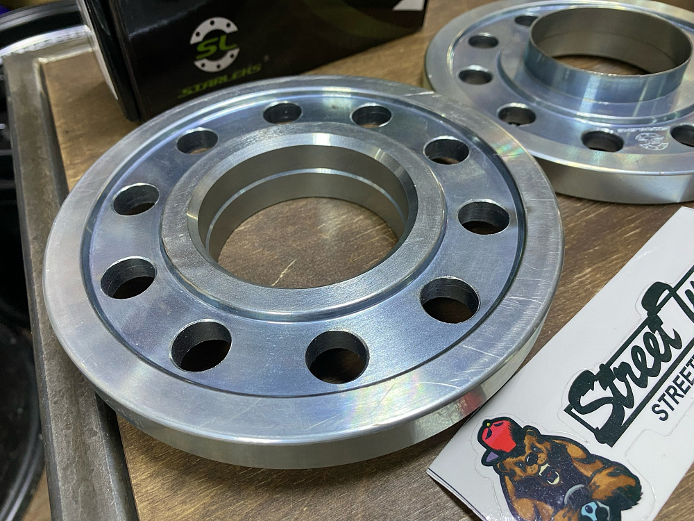 картинка Проставка Starleks 15 мм 5x112  цо 66.6, сталь от магазина  StreetTuning