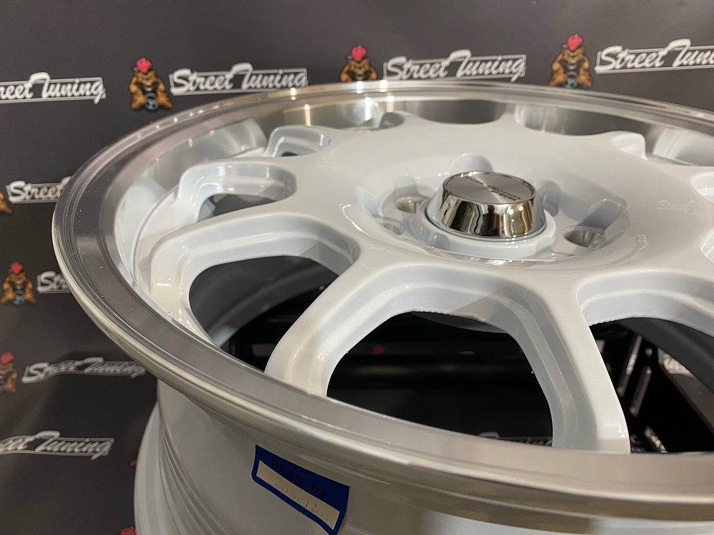 картинка Новые диски Sprint Hart R15 J6,5 ET35 4x100/4x114.3 , белые от магазина  StreetTuning