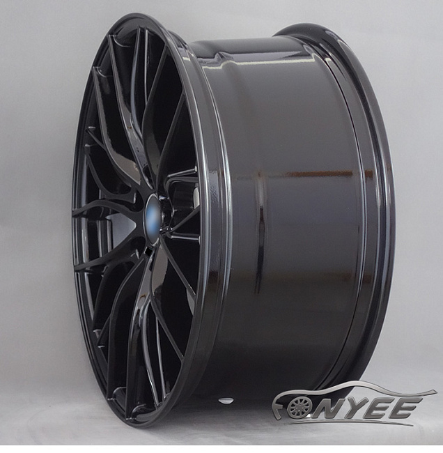 картинка Новые диски BMW Double Spoke 405M R19 5x120 ET35 J8,5 черный глянец магазин  StreetTuning 