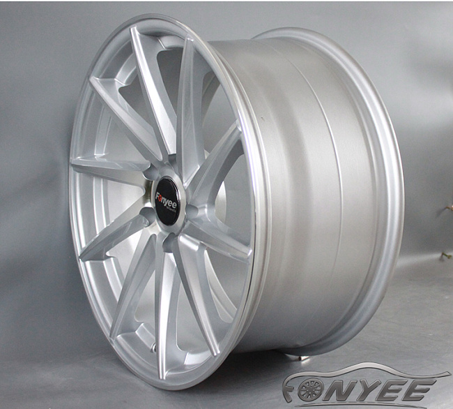картинка Новые диски Vossen CVT-L Replica R18 5X112 ET42 J9,5 серебро магазин  StreetTuning 