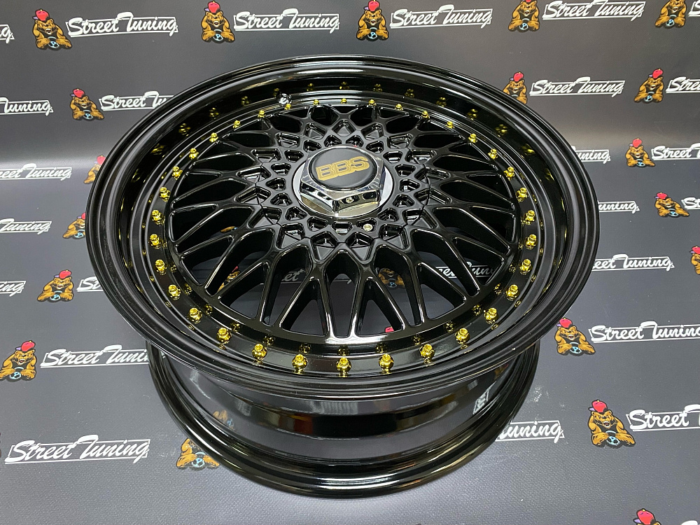 картинка Новые диски BBS RS R16 J6.5 ET30 4x100/114,3 Black Gloss от магазина  StreetTuning