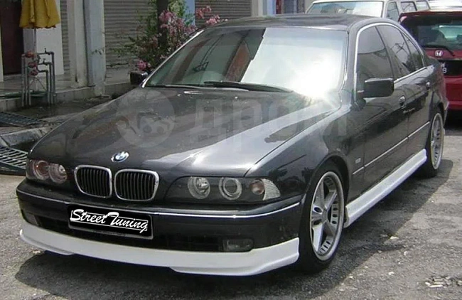 картинка Накладка на передний бампер AC Schnitzer для BMW E39 магазин  StreetTuning 