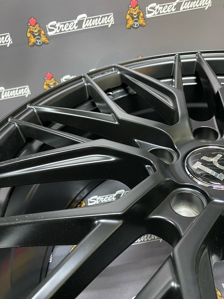 картинка Новые диски Vorsteiner V-FF 107 R19 J8.5 ET35 5X114.3 Black Mat от магазина  StreetTuning