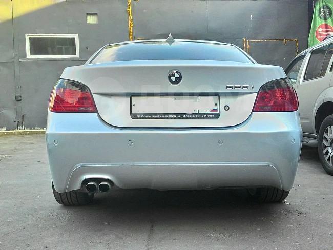 картинка Комплект обвеса м-тех для Bmw E60 магазин  StreetTuning 