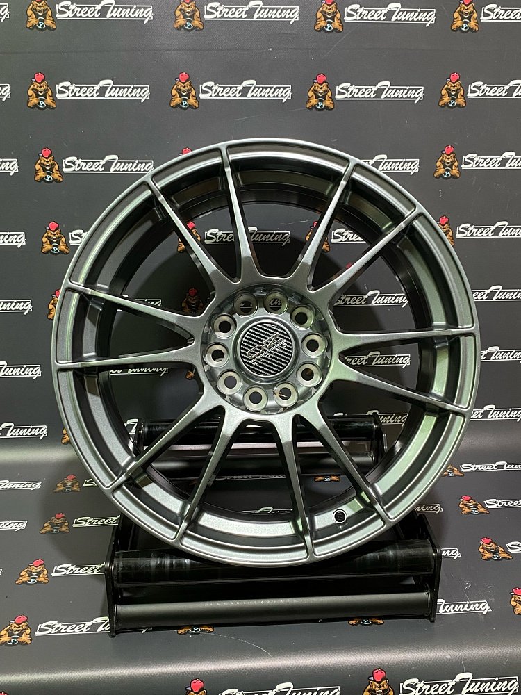 картинка Новые диски OZ RACING R17 J7.5 ET45 5x112/5X114.3 Gunmetal от магазина  StreetTuning