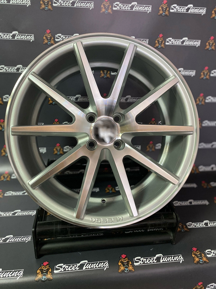 картинка Новые диски Vossen VFS1 R17 J7.5 ET30 4x100 Silver от магазина  StreetTuning