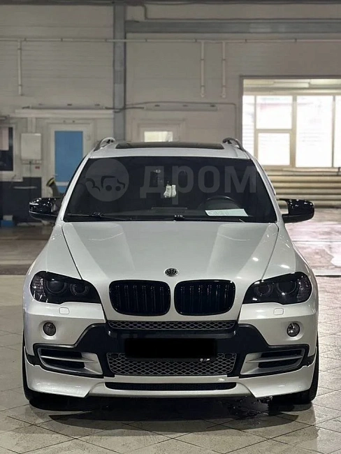 картинка Накладка на передний бампер в стиле SRS для BMW E70 дорест магазин  StreetTuning 