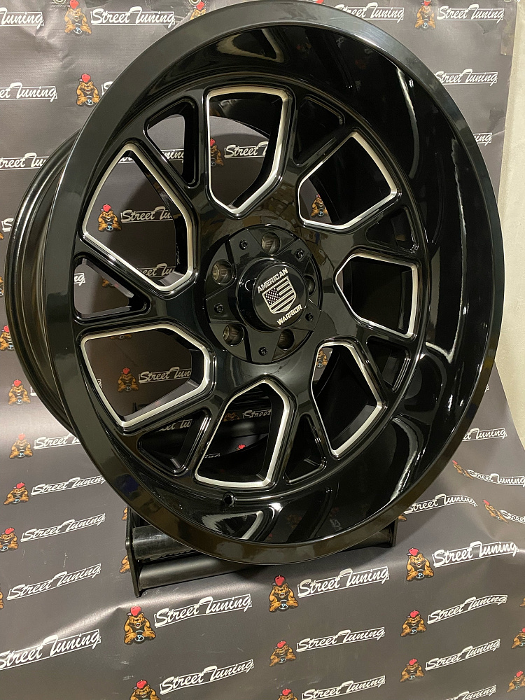 картинка Новые диски OFF ROAD R22 J12 ET -42 5X150/5X139.7  Black от магазина  StreetTuning