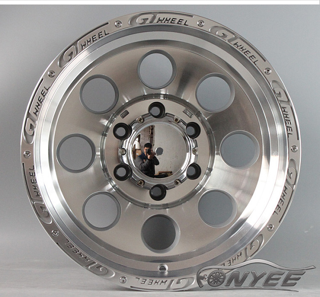 картинка Новые диски GT Wheel R16 6X139,7 ET-44 J10 серебряные магазин  StreetTuning 